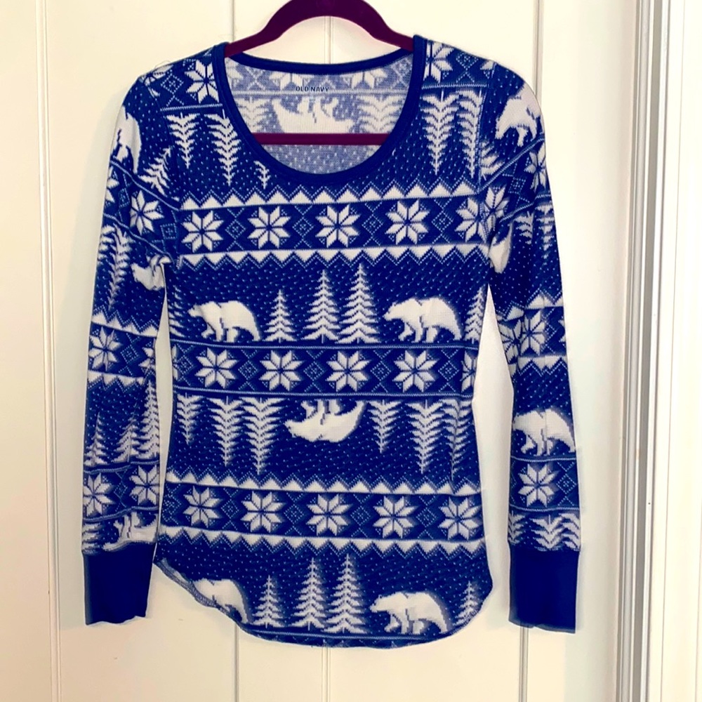 EUC Old Navy thermal vest fair isle log-sleeve thermal T-shirt, size XS 🐻🌲